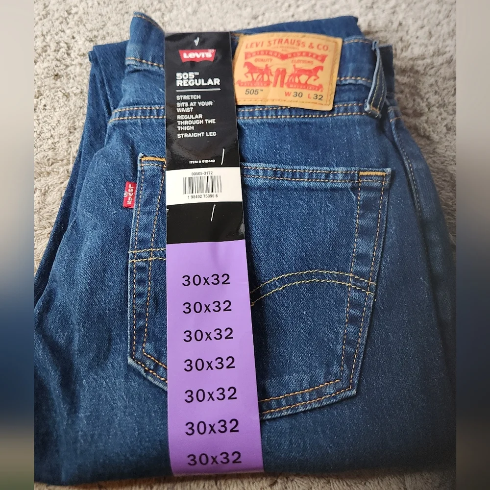 Levi's Men's 505 Straight Regular Fit Jeans - Medium Wash - 30W X 32L